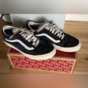 Old Skool Vans Blue Suede Sneakers